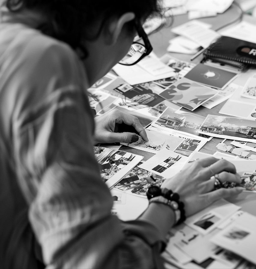 Servicios de Comunicación y Diseño Servicios de Comunicación y Diseño